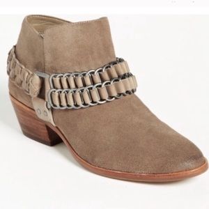 Sam Edelman Suede ankle booties Posey Chains 8.5